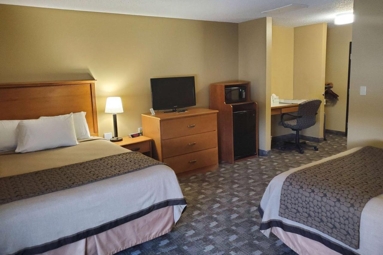 Governors Inn A Travelodge By Wyndham Pierre Luaran gambar